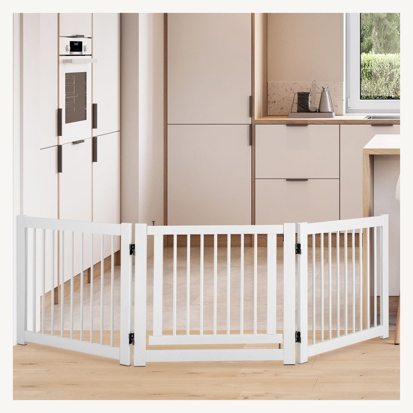 Pawly Foldable Dog Gate with Door key feature detail